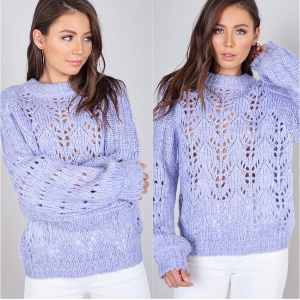 Amazing lavender knitted eyelet gorgeous women’s cozy soft sweater